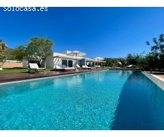 MAGNÍFICA VILLA EN LA EXCLUSIVA ZONA DE BENIMUSA
