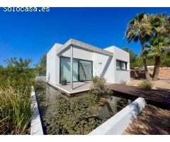 MAGNÍFICA VILLA EN LA EXCLUSIVA ZONA DE BENIMUSA