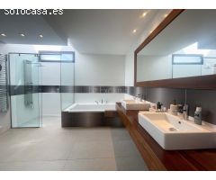 MAGNÍFICA VILLA EN LA EXCLUSIVA ZONA DE BENIMUSA