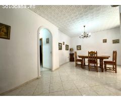 FANTÁSTICA CASA DE PUEBLO EN SAGUNTO