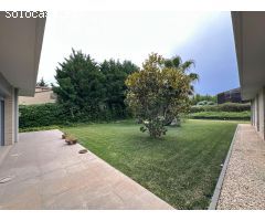 CHALET EN URBANIZACIÓN LAS LOMAS, CALLE RIO EBRO