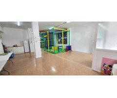 EN VENTA LOCAL COMERCIAL EN PETRER-POSIBILIDAD DE CAMBIO DE USO A VIVIENDA/ TAMBIÉN OPCION A COMPRA