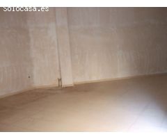 EN VENTA LOCAL COMERCIAL EN ELDA