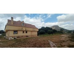 CHALET EN ASPE
