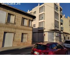 OCASION INVERSORES!!!! NAVES EN SUELO INDUSTRIAL, EN UN FUTURO SUELO RESIDENCIAL