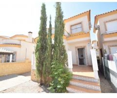 BUNGALOW EN LOS MONTESINOS URBANIZACION CON PISCINA COMUNITARIA !