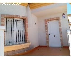BUNGALOW EN LOS MONTESINOS URBANIZACION CON PISCINA COMUNITARIA !