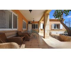 ACOGEDORA VILLA EN VALVERDE/ ELCHE-ALICANTE,  PARA ENTRAR A VIVIR !!