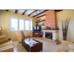 ACOGEDORA VILLA EN VALVERDE/ ELCHE-ALICANTE,  PARA ENTRAR A VIVIR !!