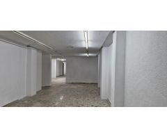 EXELENTE LOCAL COMERCIAL DE 150 M2 CON SALIDA DE HUMO EN DOLORES