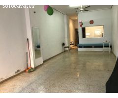 Local comercial en Venta en Valencia de las Torres, Valencia