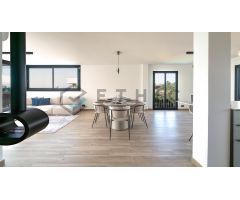 Exclusivo ÁTICO con vistas frontales 360 a mar y montaña