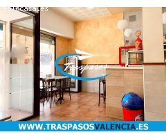 BAR EN TRASPASO O VENTA EN ZONA CONCURRIDA DE TORRENTE, VALENCIA.