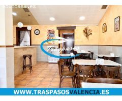 BAR EN TRASPASO O VENTA EN ZONA CONCURRIDA DE TORRENTE, VALENCIA.