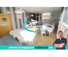 BAR CON GRAN TERRAZA EN TRASPASO EN MASSAMAGRELL, VALENCIA.