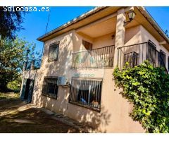Gran Oportunidad en Godelleta: Chalet con Parcela de 2.600 m², Mucho Potencial y Precio Atractivo