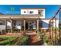 CHALET EN VENTA EN LA ZONA DEL SANTISCAL,