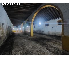 Bodega a la venta de 800 metros cuadrados