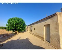 Casa con terreno en Venta en Orihuela, Alicante
