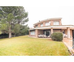 Chalet en Venta en Zuera, Zaragoza