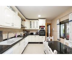 Casa en Venta en La Granada, Granada