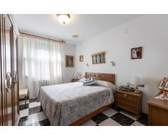 Casa en Venta en La Zubia, Granada