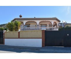 Chalet en Venta en Padules, Granada