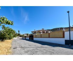 Chalet en Venta en Padules, Granada