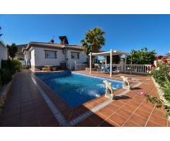 Chalet en Venta en Padules, Granada