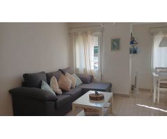 SE VENDE INMUEBLE EN REYES CATOLICOS