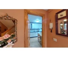 ¡DISPONIBLE!! Se Vende Chalet pareado en esquina, de 5 habitaciones con piscina en Villalbilla.