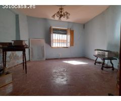 Casa de pueblo en el centro de Alhendin