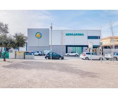 local comercial en uso