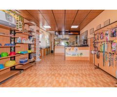 local comercial en uso