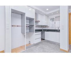 ¡Oportunidad en Las Gabias! Piso en urbanización con piscina
