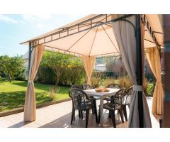 BAJO CON IMPRESIONANTE JARDIN ????????