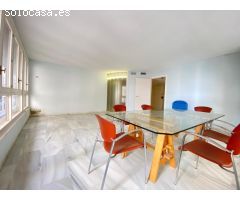 Tu Espacio Ideal en el Corazón de Alicante: Vivienda o Negocio a un Paso del Mar