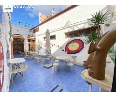 SE VENDE RESTAURANTE EN PLENO FUNCIONAMIENTO Y CON GRAN FACTURACIÓN