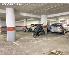 SE VENDE CÓMODA PLAZA DE GARAJE EN EL BULEVAR DEL PLA