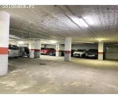 SE VENDE CÓMODA PLAZA DE GARAJE EN EL BULEVAR DEL PLA