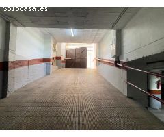 SE VENDE CÓMODA PLAZA DE GARAJE EN EL BULEVAR DEL PLA