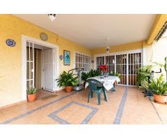 CHALET EN VENTA SOL Y LUZ!!