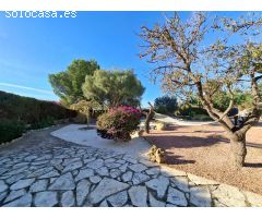 Spacioso Chalet en Almajada - Ravel