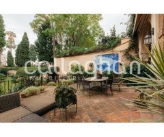 Descubre esta exclusiva villa, un tesoro u?nico con historia y estilo contempora?neo.