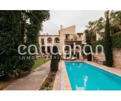 Descubre esta exclusiva villa, un tesoro u?nico con historia y estilo contempora?neo.