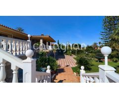 Exclusivo chalet  en Tancat de L’Alter con 1.464 m² de parcela a dos calles  y vistas espectaculares