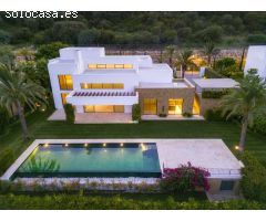 Villa en Venta en Casares, Málaga