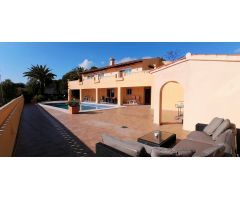 Villa en Venta en lAlfas del Pi, Alicante
