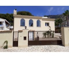 Villa en Venta en Alfaz del Pí / LAlfàs Del Pi, Alicante