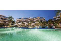 Apartamento en Venta en Estepona, Málaga